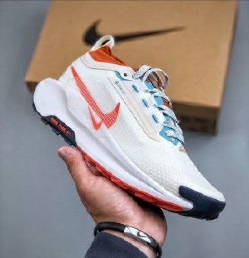 Nikee Pegasus Trail 5 GoreTex White Red