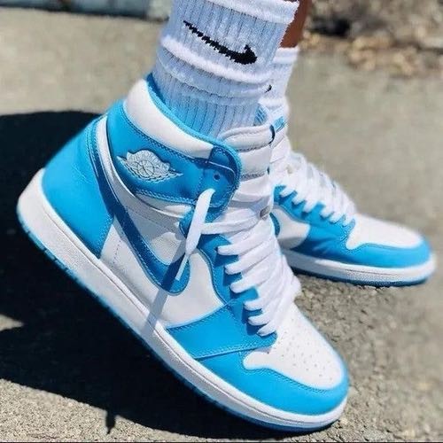 Nikee Air Jordan 1 High Og UNC