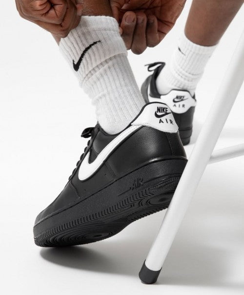 Nikee AirForce 1 Low Retro Black White Black